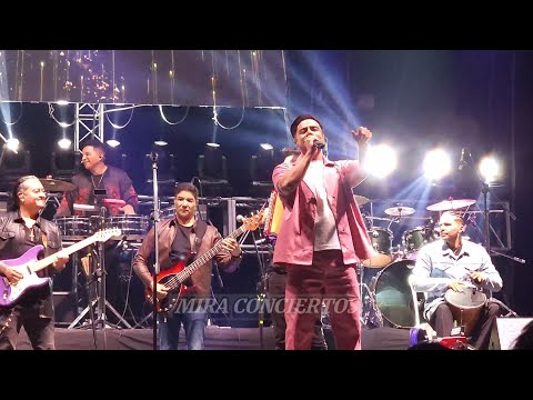 DEJANDO HUELLAS Daniel Calderón y Los Gigantes del Vallenato