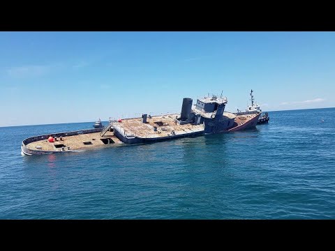 Historic Ship Sinks onto Artificial Reef || ViralHog