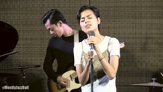 Indra Lesmana & Friends ft. Eva Celia - Jalin Kasih @ Mostly Jazz in Bali 25/09/2016 [HD]