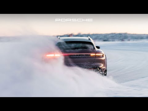 Magic moments in the Arctic Circle – the Porsche Ice Experience