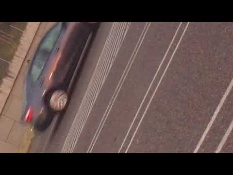 Yakin Giving money to homeless ( so nervios)