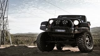 Jeep Wrangler and Toyota Hilux 4x4 offroading filmed with Sony Action Cam