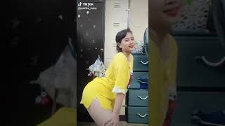 Download lagu Goyang Hot Nungging #Shorts mp3