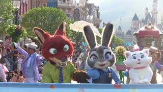 Disney Friends Springtime Processional over Center of Town Square HKDL (April 3rd, 2018)