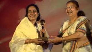 Shruti Sadolikar Raag Dhani - YouTube