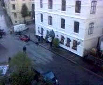 Varg Veum - Falne engler: Fy faen-scene DUBBET