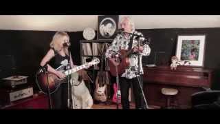 Robyn Hitchcock & Emma Swift - "Follow Your Money"