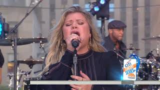 Kelly Clarkson - Move You (The Today Show)