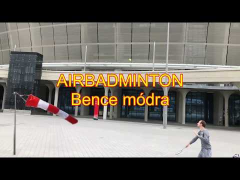 AIRBADMINTON - Labdamenet a tollaslabda verhetetlen ellenfelével