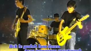 Download lagu Lagu aceh rafly - peusaboh hatee mp3 Download lagu Lagu aceh rafly - peusaboh hatee mp3