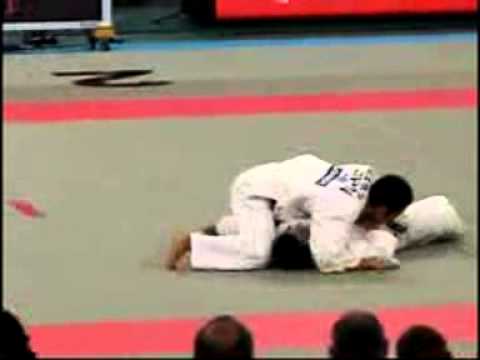 JUDO 2006 Jigoro Kano Cup: Masato Uchishiba 内柴 正人 (JPN) - Hiroyuki Akimoto (JPN)