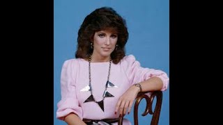 Surround Me With Love : Charly McClain