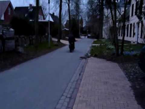 D-Rad 0/4_3_von links nach rechts im 2.Gang !!.mpg