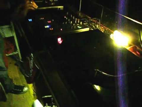 doctor sax b2b lollo e gambo.AVI