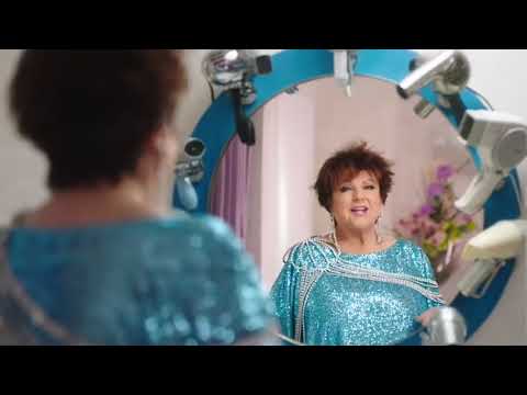 Orietta berti rallentata sembra Gerry Scotti