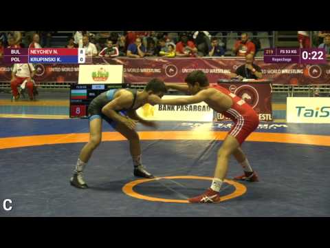 Nikola Neychev NEYCHEV (BUL) - Krystian KRUPIŃSKI (POL).mp4