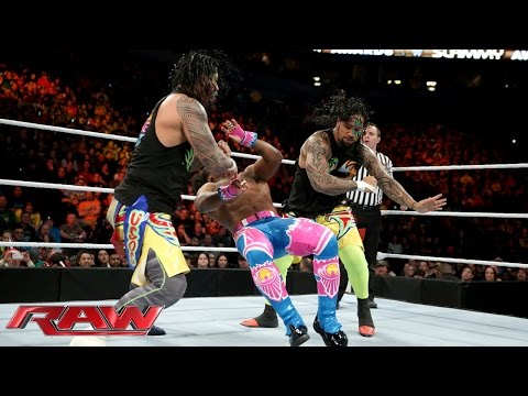 The Usos vs. The New Day - 2-on-3 Handicap Match: Raw, December 21, 2015