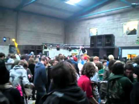 Bristol Warehouse Free Party New Years Eve 2010/2011