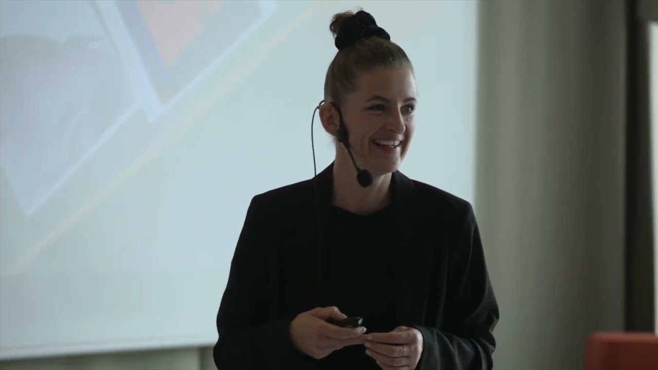 Ditte Ejlerskov - A painters exploration in new digital mediums