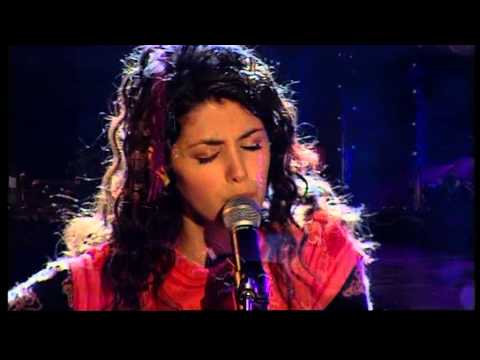 Katie Melua - The Closest Thing to Crazy (live at a beautiful night in Belfast)
