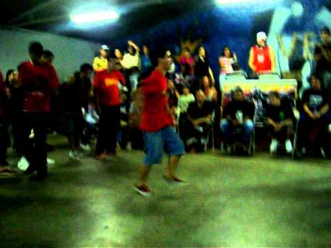 furia break crew vs bf crew (1/3) - top figth bboys 2011