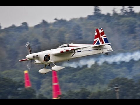 (HD) Paul Bonhomme Final Winning Run - Red Bull Air Race Ascot 2015