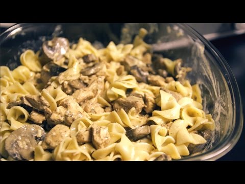 How to make Crockpot Chicken Stroganoff (with WILDTREE)
