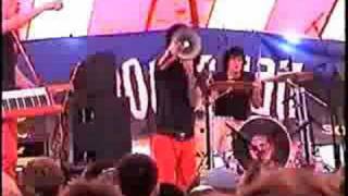 Cornerstone 2004 Part 5: Showbread &quot;So Selfish&quot;
