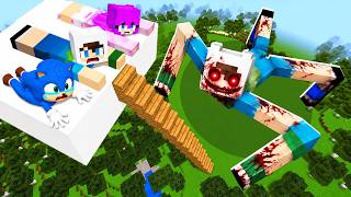 KORKUNÇ ENES'TEN KURTULMAK İÇİN GÖKYÜZÜNE SIĞINAK YAPTIK 😱 Minecraft