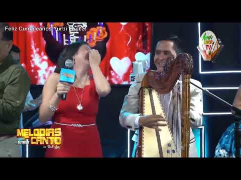 LADRONA//JHON RUFINO EN VIVO EN MELODÍAS DEL CANTO.