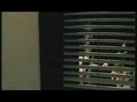 Videoclip de The 80's — Robbie Williams