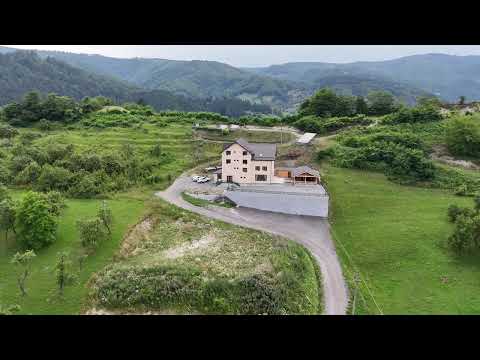 Pensiune Rucar. Pensiunea ,, Roua Diminetii " - Rucar  www.pensiunearouadiminetii.ro