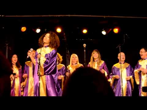 Soulshine Voices & the Gospel Choir - This Little Light of Mine
