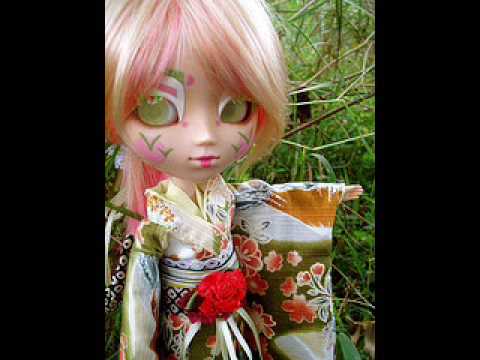 Angel Eyes video
