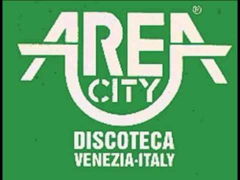 Alex Neri vs  X Press 2  Area City  18 12 2004