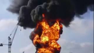 preview picture of video 'oil refinery fire'