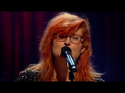 Eddi Reader - Perfect | The Late Late Show | RTÉ One