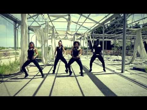 Fatou Tera - Broad back(Remix) by Ward 21