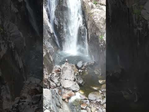 📍 Salto Escondido San Francisco Del Monte De Oro San Luis 💦 #dji #sanluis #trekking #travel