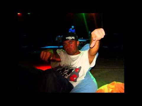 ARIZA feat ERDİ TANER - BİZ KİMİZ