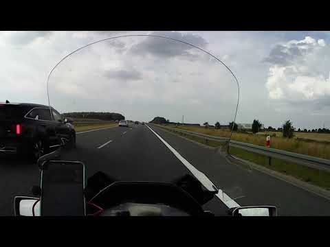 Trasa S7, (Warszawa - Gdańsk) okolice Pasłęka. Suzuki Burgman 650