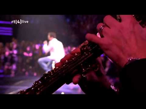 Johnny Rosenberg  in The Voice of Holland 26-11-2010