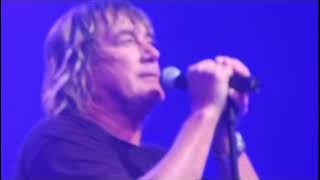 Petra - It Is Finished (Rock Medley) - Farwell/LIVE - 7.2