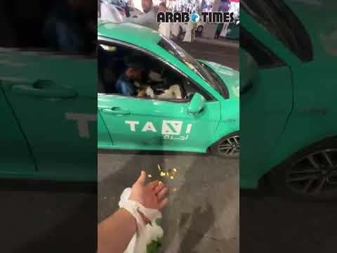 Mecca Pilgrim Teaches Taxi Driver a Lesson in Civic Sense