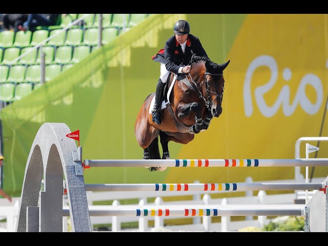 The half-brother of the mother of this frozen embryo is the Approved CSI 1.70m Olympic Winner Big Star with rider Nick Skelton.