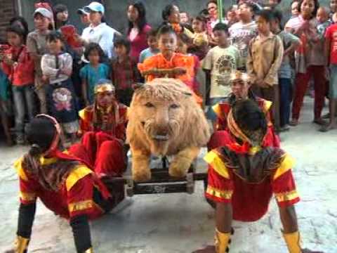 Singa Dangdut - SATRIA MUDA - Aktraksi 1 ( Arya Production )