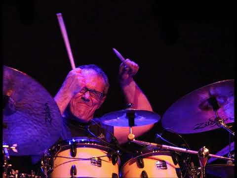 Vinnie Colaiuta , Greg Mathieson , Abe Laboriel & Larry Carlton - Room 335 -2000