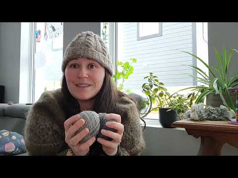 Crux Fibres - Episode 2 - A Giveaway and All the Warm Things for a Snowy day