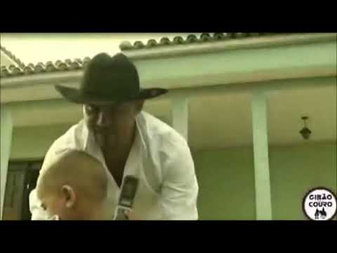 RISCOU CARRO DO PAI  (AMPUTOU o BRAÇO DO FILHO)