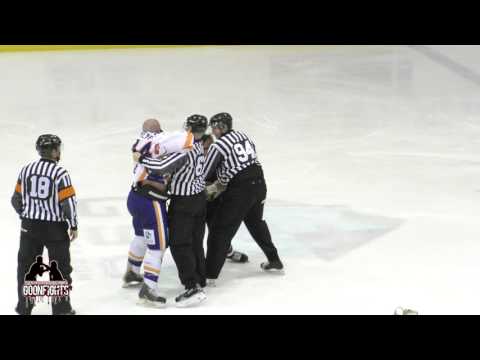 Martin Trempe vs David Lacroix Laval Vs Sorel 20 decembre 2015